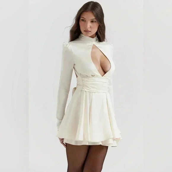 House of CB Aryana Ivory Bow Mini Dress - Picture 8 of 13
